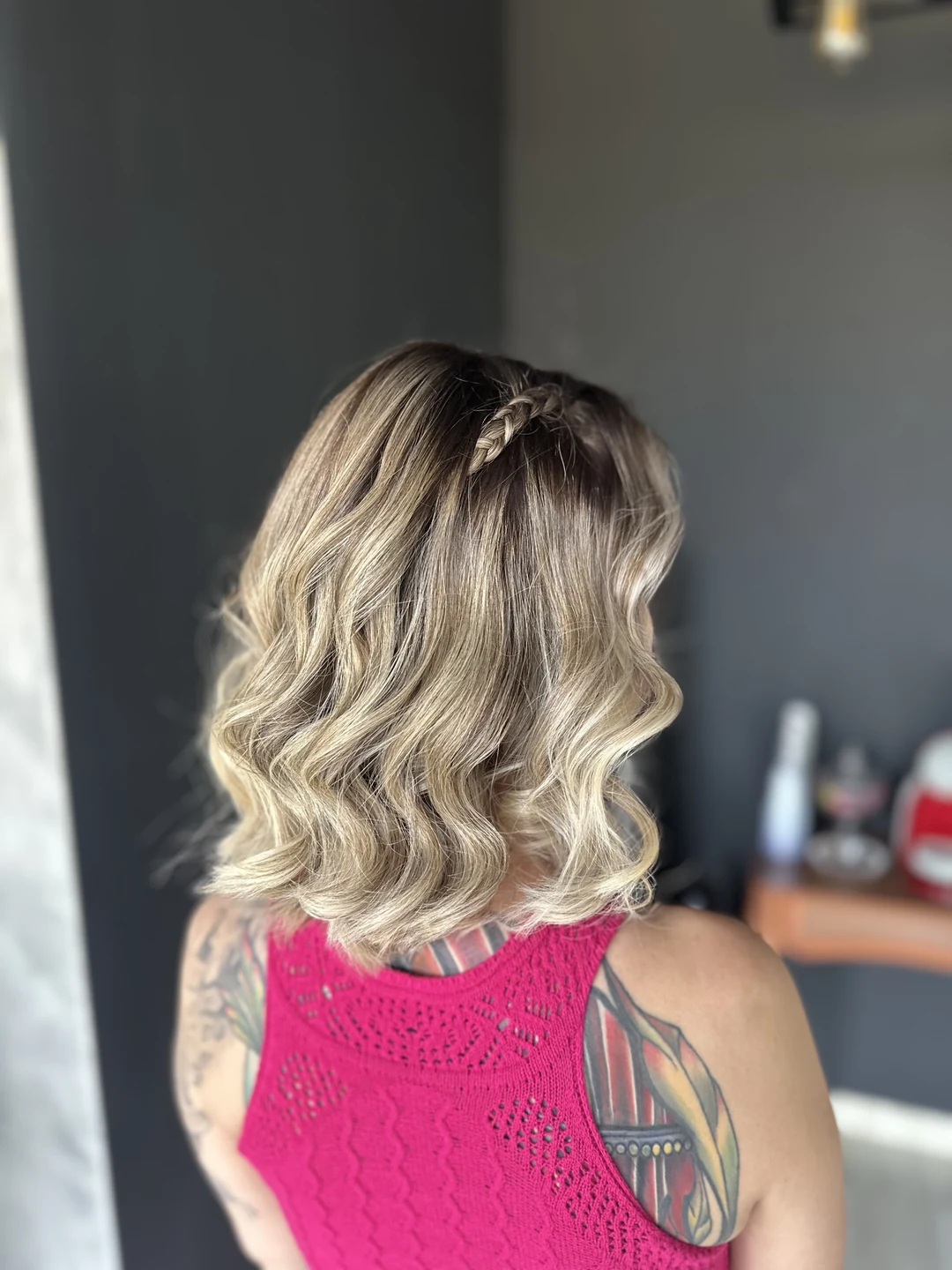 Ondas com detalhe trançado